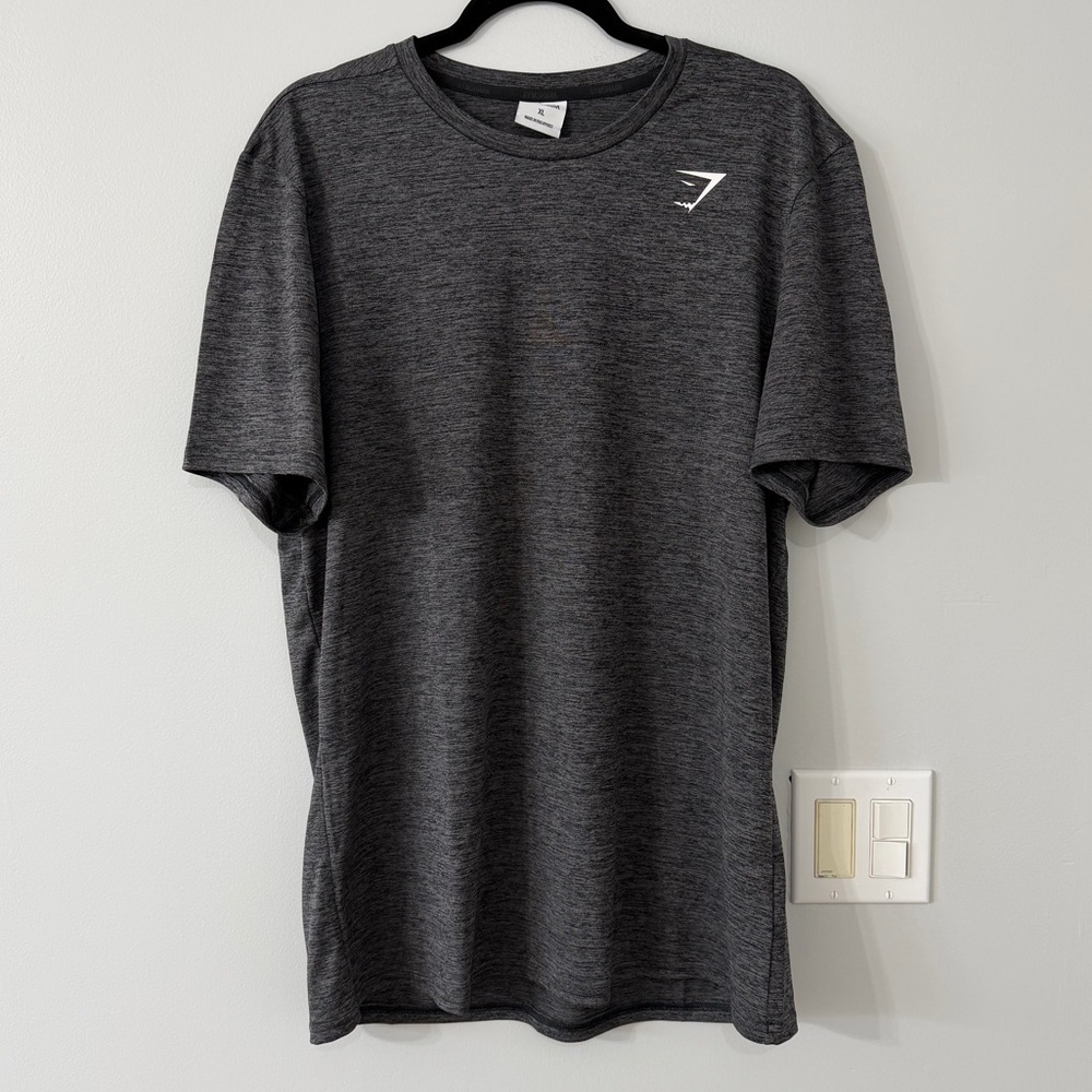 Gymshark Gray Performance T-Shirt Size XL Athletic Workout Tee (A6)